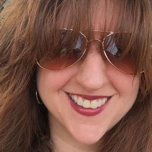 Meet your Posher, Carolyn